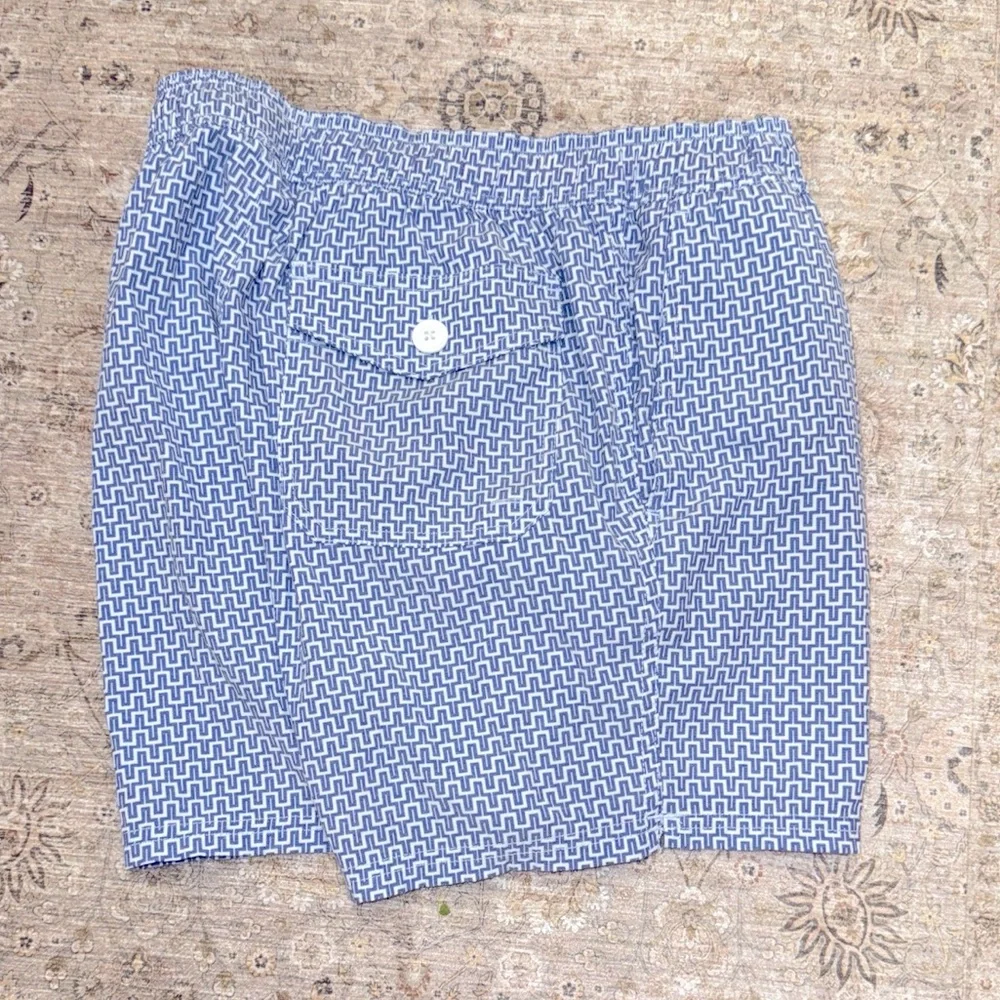 J.CREW Flax Swimwear 6”printed swim trunk Sz Small